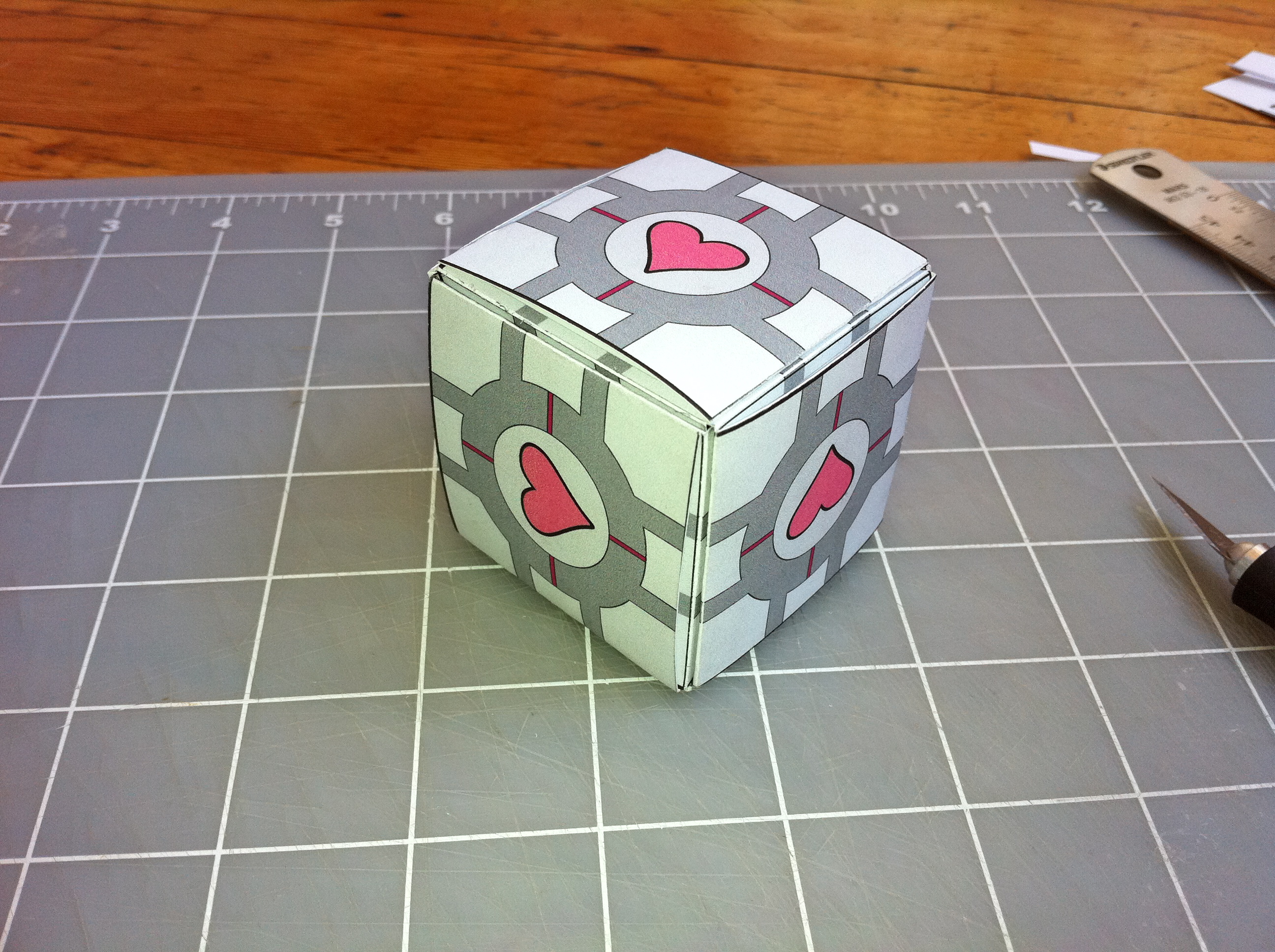 куб из portal 2 фото 88